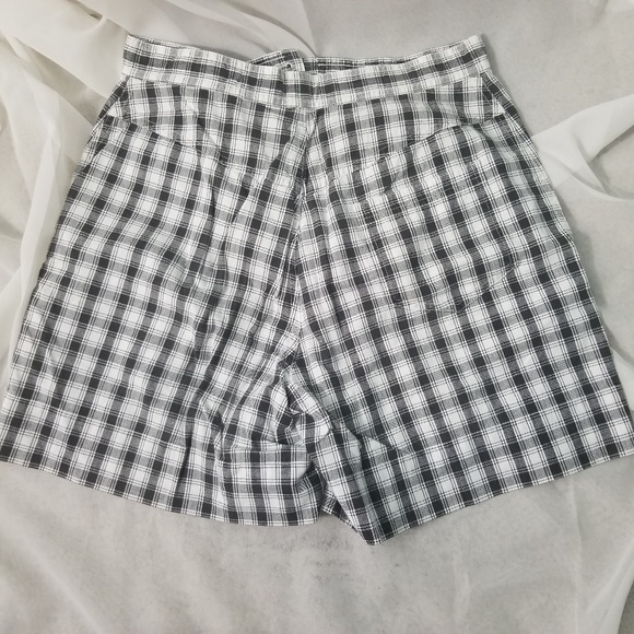 Liz sport Shorts size 8 - Picture 4 of 6